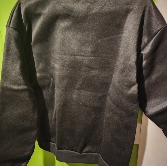 Nwot womens buffalo sweatshirt - Picture 5 of 6